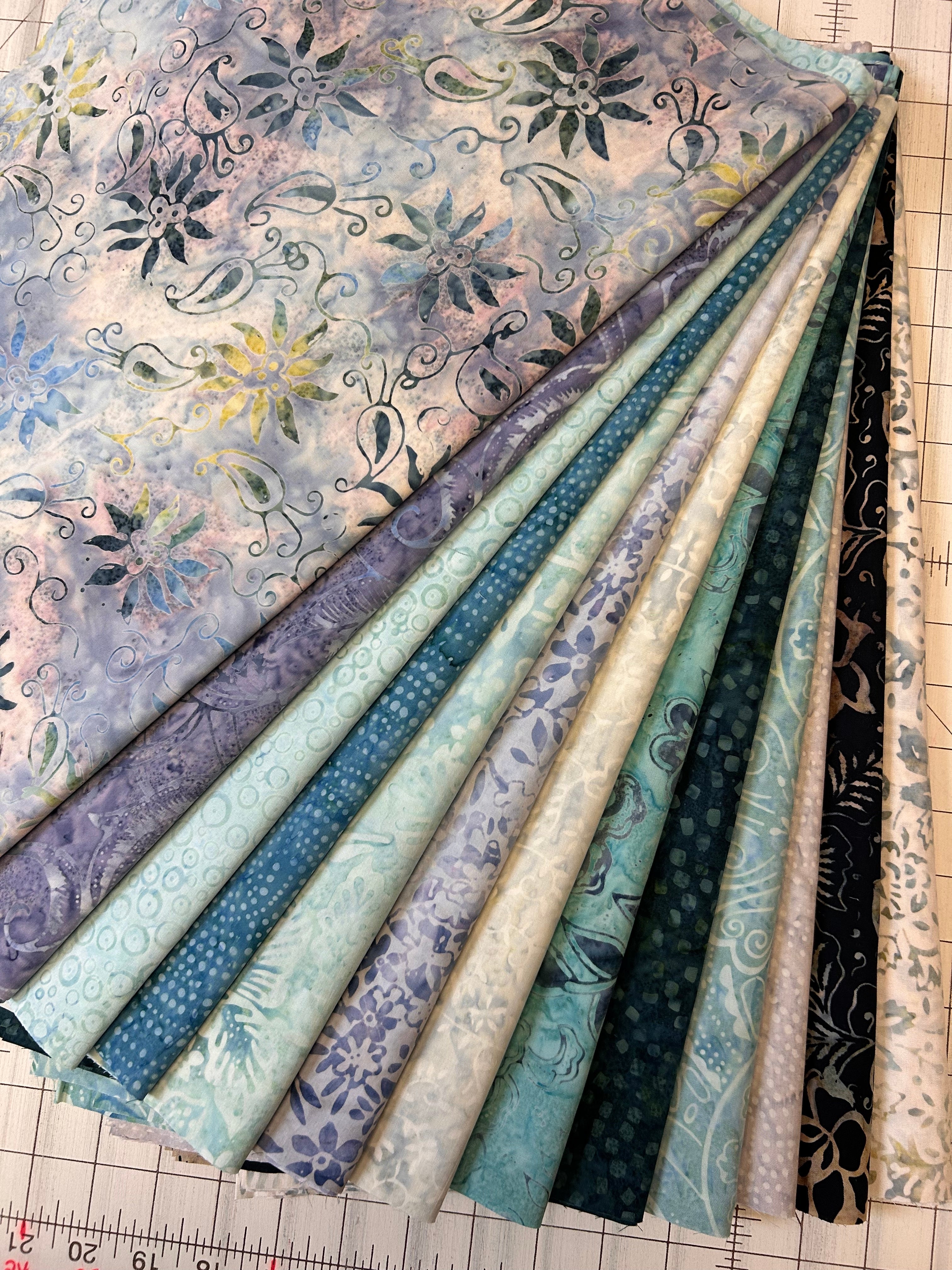 Mountain Meadow - Fat Quarter Bundle 13