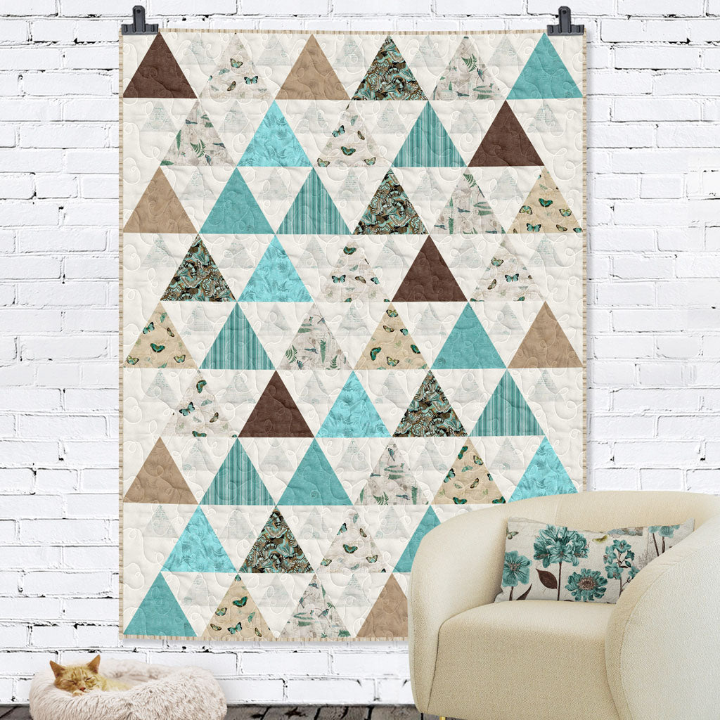 Kit - Triangle Peaks - Throw